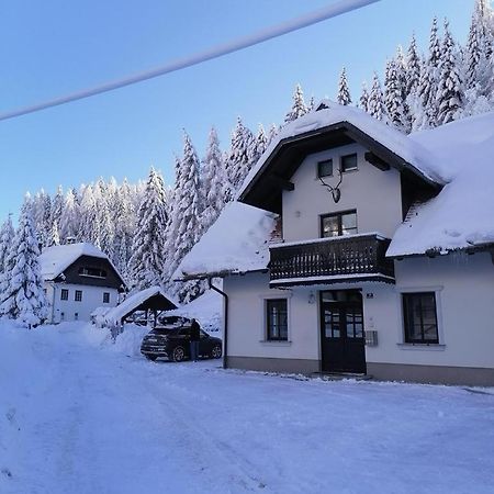 Apartman Irvin Kranjska Gora Esterno foto